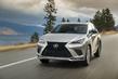 Премиальный компактный кроссовер Lexus NX фото 3