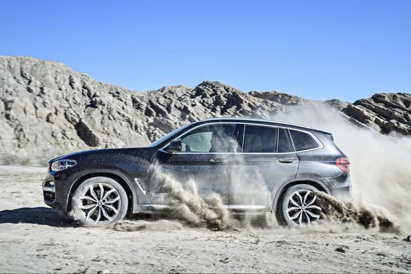 Обзор кроссовера BMW X3 третьего поколения