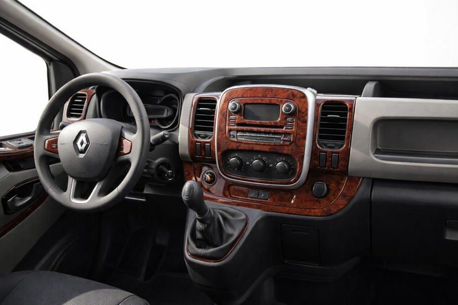 Renault Trafic 2015- гг. Накладка на торпедо Титан Image