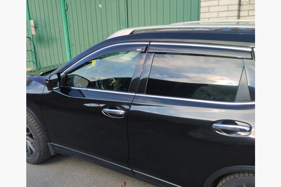 Nissan X-trail T32/Rogue 2014-2021 гг. Ветровики с хромированным молдингом (4 шт., Niken) Image