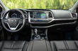 Обзор кроссовера Toyota Highlander третьего поколения фото 4