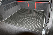Range Rover IV L405 2013-2021 гг. Коврик в багажник с рейлингами (Novline) кроссовер фото 3