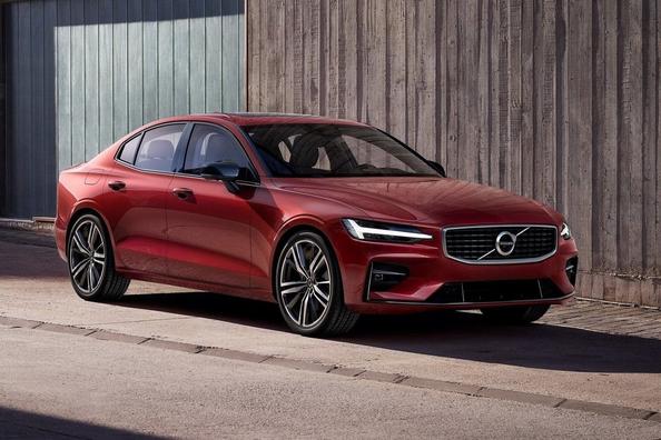 Новое поколение седана Volvo S60