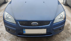 Ford Focus II 2005-2008 гг. Зимняя накладка на решетку радиатора фото 1
