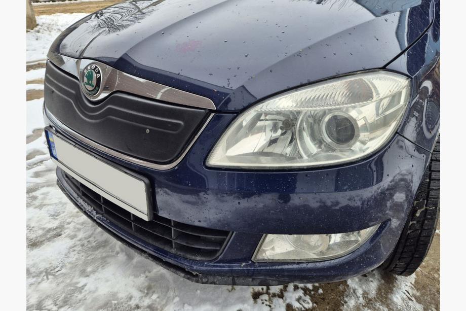 Skoda Roomster 2006-2015 гг. Зимняя накладка на решетку радиатора (2010+, верхняя) Матовый Фото 2