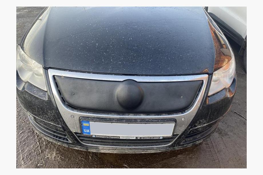 Volkswagen Passat B6 2006-2012 гг. Зимняя накладка на решетку радиатора (верхняя) глянцевый Фото 2