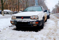 Volkswagen Golf 3 1991-2001 гг. Зимняя накладка на решетку радиатора фото 1