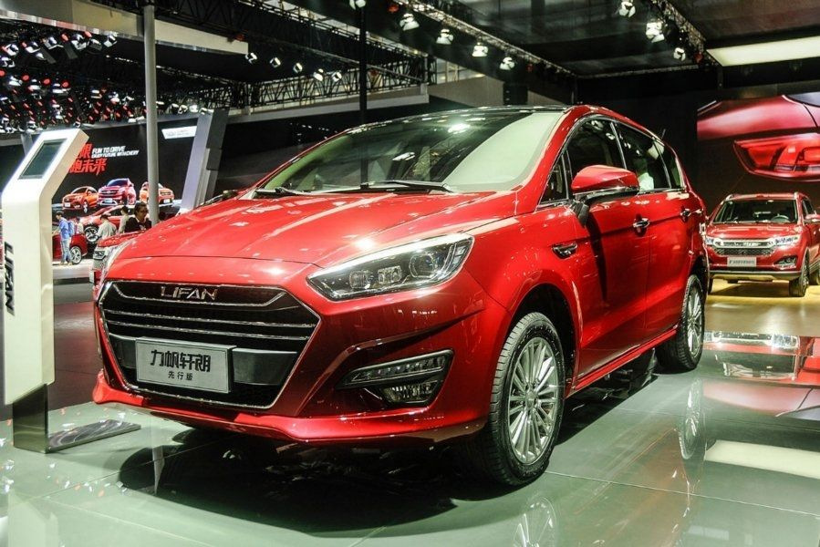 Семиместный минивэн Lifan XL