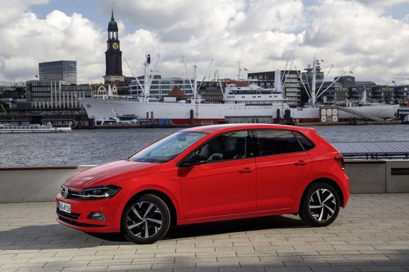 Пятидверный хэтчбек Volkswagen Polo шестого воплощения