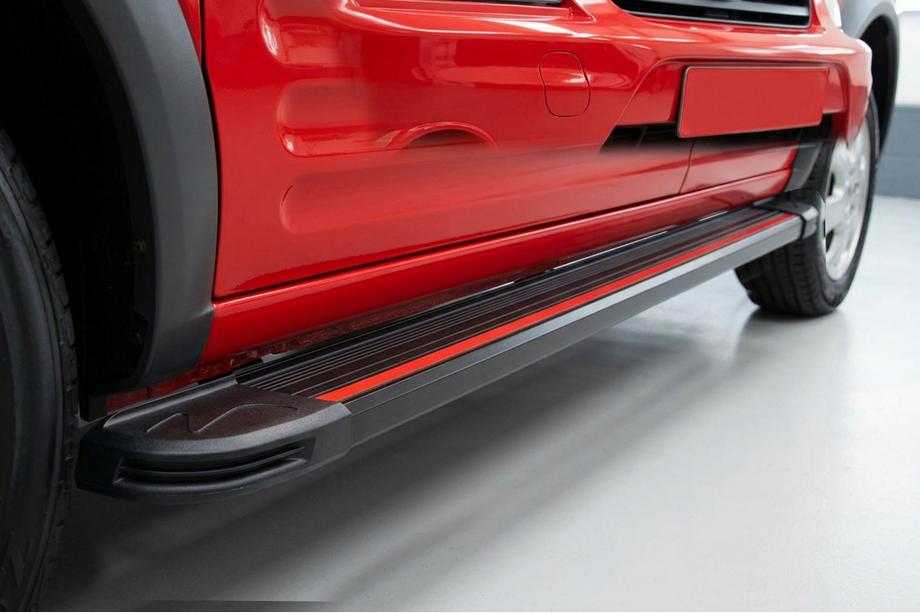 Ford Connect 2010-2013 гг. Боковые Подножки Maya Red (2 шт., Алюминий) Image