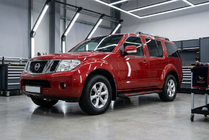 Nissan Pathfinder R51 2005-2014 гг. Боковые Подножки Maya Red (2 шт., Алюминий) фото 1