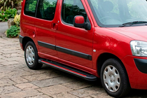 Peugeot Partner 1996-2008 гг. Боковые Подножки Maya Red (2 шт., Алюминий) фото 1