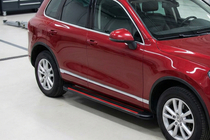 Porsche Cayenne 2003–2010 гг. Боковые Подножки Maya Red (2 шт., Алюминий) фото 1