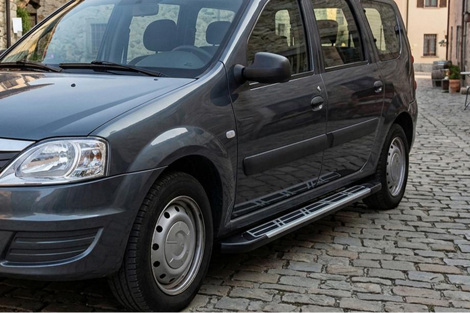 Lada Largus 2012- гг. Боковые Подножки Sunrise (2 шт., Алюминий) Image