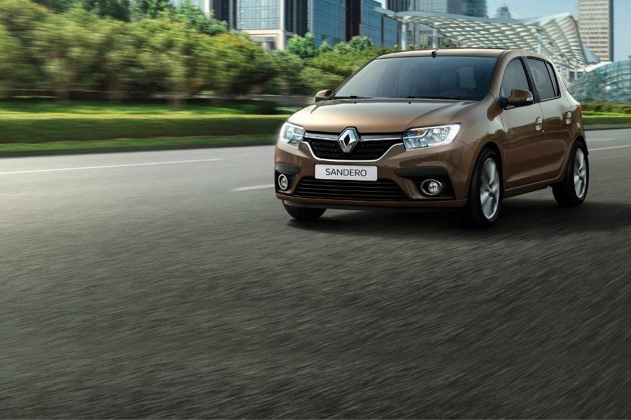 Обзор обновленного хэтчбека Renault Sandero второй генерации