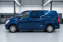 Hyundai H300, H1, Starex 2008-2020 гг. Боковые Подножки Maya Blue (2 шт., Алюминий) фото 1