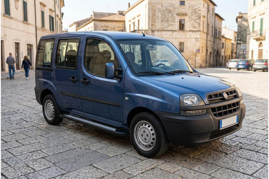 Fiat Doblo I 2005-2010 гг. Боковые пороги New Vision Black (2 шт., алюминий) Image