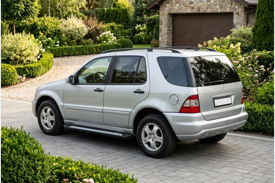 Mercedes ML W163 1997-2005 гг. Боковые пороги New Vision Black (2 шт., алюминий) Image
