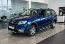 Renault Logan MCV 2013-2022 гг. Боковые пороги New Vision Black (2 шт., алюминий) фото 1