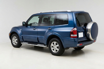 Mitsubishi Pajero Wagon III 1999-2006 гг. Боковые Подножки Tayga V2 (2 шт., Алюминий) фото 1