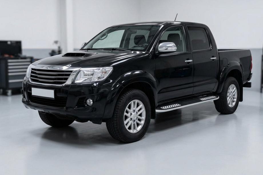 Toyota Hilux 2006-2015 гг. Боковые Подножки Tayga V2 (2 шт., Алюминий) Фото 1