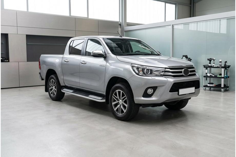 Toyota Hilux 2015- гг. Боковые Подножки Tayga V2 (2 шт., Алюминий) Фото 1