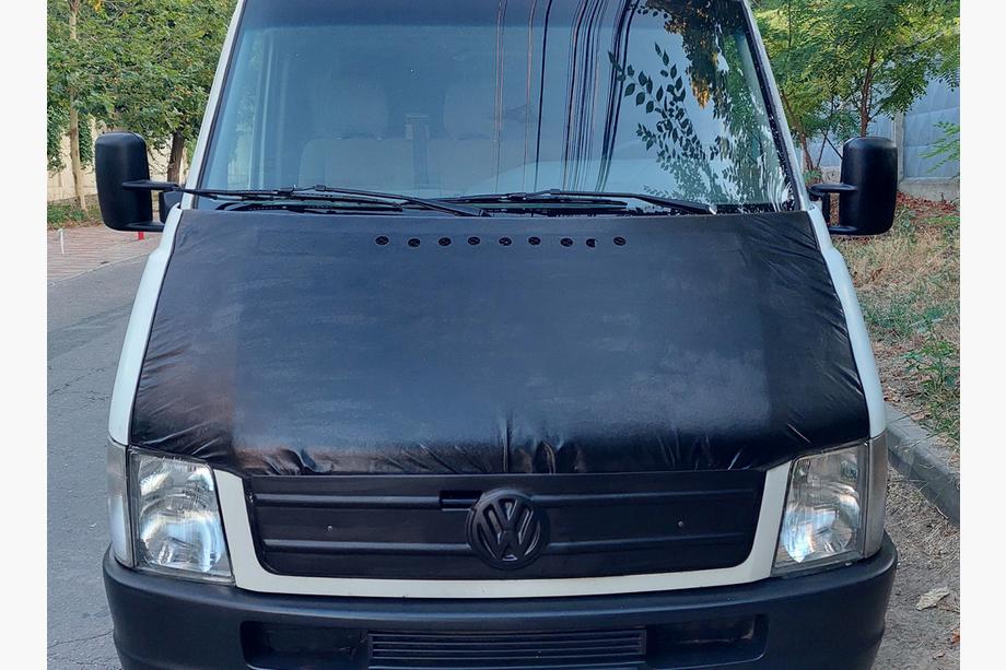 Volkswagen LT 1995-2006 гг. Зимняя накладка на решетку радиатора Image