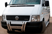 Volkswagen LT 1995-2006 гг. Кенгурятник Kelebek WT011 (нерж.) фото 1