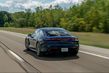 Электрический полноприводный спорт-седан Porsche Taycan фото 3