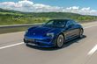 Электрический полноприводный спорт-седан Porsche Taycan фото 2