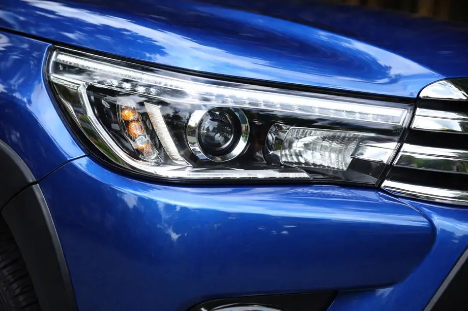 Toyota Hilux 2015- гг. Передние фары OEM V1 2015-2019 (LED, 2 шт) Image