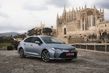 Гибридный седан Toyota Corolla фото 1