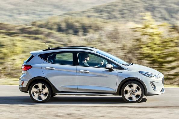 Хэтчбек повышенной проходимости Ford Fiesta Active