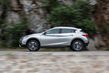 Компактный кроссовер Infiniti QX30 фото 14