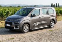 Citroen Berlingo/Multispace 2018- гг. Боковые пороги Allmond Grey (2 шт., алюминий) Длинная База фото 1