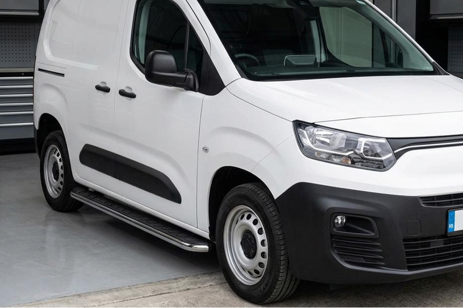 Peugeot Partner/Rifter 2019- гг. Боковые Подножки Maydos V1 (2 шт., Алюминий и Нержавейка) Image