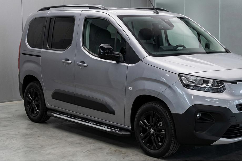 Opel Combo 2019- гг. Боковые Подножки Sunrise (2 шт., Алюминий) Image