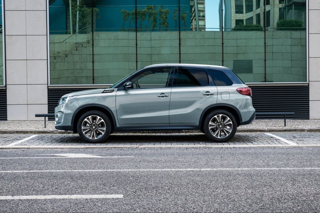 Обзор компактного кроссовера Suzuki Vitara