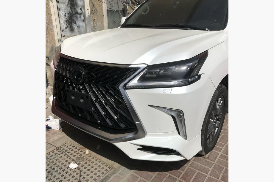 Lexus LX570/450d 2008-2022 гг. Комплект рестайлинга с модели 2008-2016 на TRD Superior (2016-2020) Фото 4