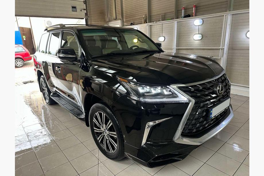 Lexus LX570/450d 2008-2022 гг. Комплект рестайлинга с модели 2008-2016 на TRD Superior (2016-2020) Фото 40