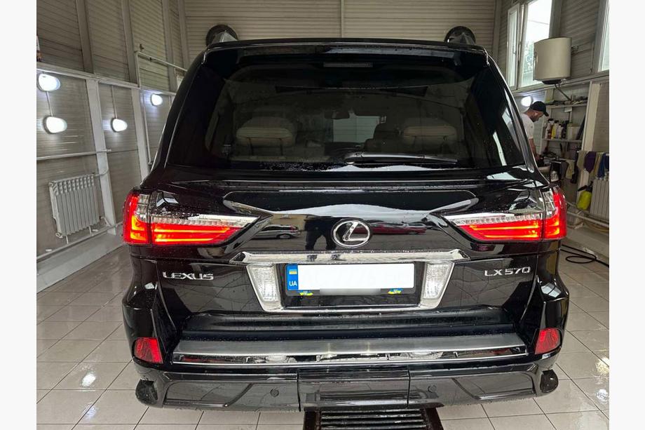 Lexus LX570/450d 2008-2022 гг. Комплект рестайлинга с модели 2008-2016 на TRD Superior (2016-2020) Фото 38