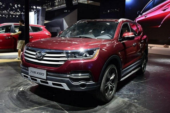 Полноприводный семиместный кроссовер Lifan X80