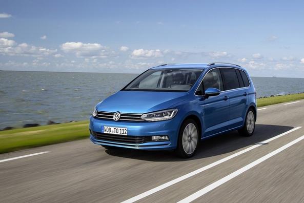 Обзор компактвэна Volkswagen Touran второго поколения