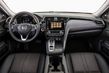 Третье поколение гибридного седана Honda Insight фото 5