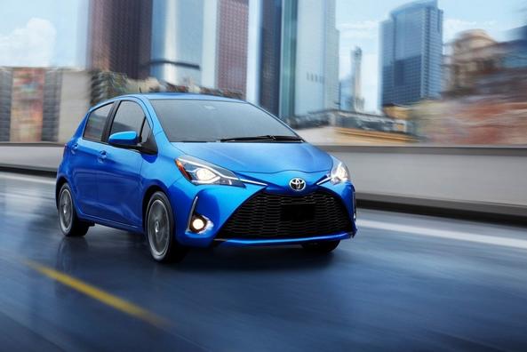 Обзор обновленного субкомпактного хэтчбека Toyota Yaris фото 11
