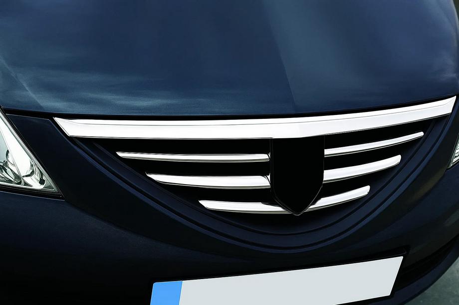 Dacia Logan MCV 2004-2014 гг. Накладки на переднюю решетку 2004-2008 (нержавейка) Carmos - Турецкая Нержавеющая Сталь Image