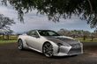 Обзор высокопроизводительного купе Lexus LC500 фото 13
