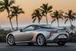 Обзор высокопроизводительного купе Lexus LC500 фото 11