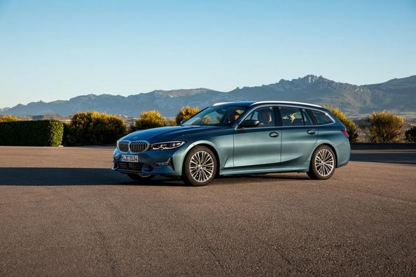 Седьмое поколение универсала BMW 3-Series Touring фото 1