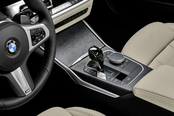Седьмое поколение универсала BMW 3-Series Touring фото 10